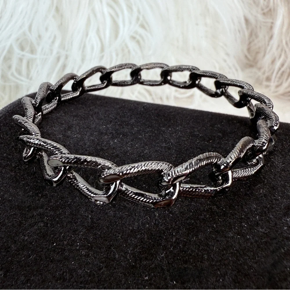 Black gunmetal chainlink bangle bracelet